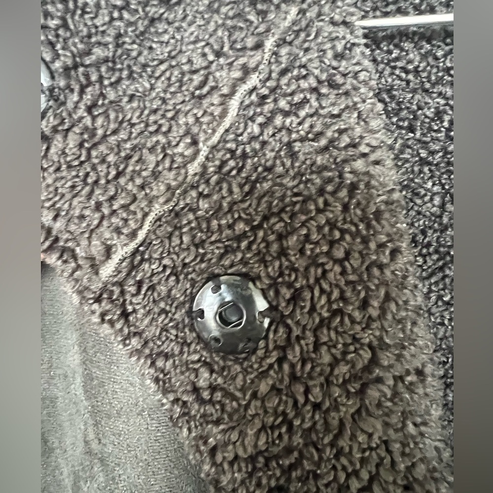 Coat - Picture 6 of 15